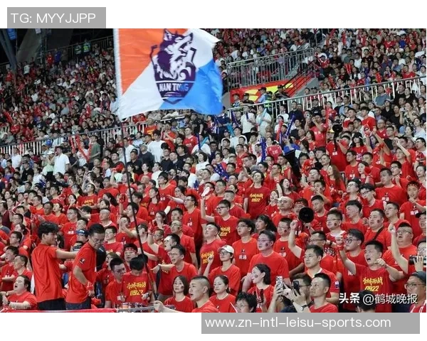 南通队禁区外惊艳凌空抽射中框金成民倒勾补射精彩破门 南通队禁区外惊艳凌空抽射中框金成民倒勾补射精彩破门