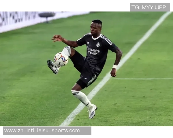 维尼修斯难以接受角色转变姆巴佩成为皇马新核心