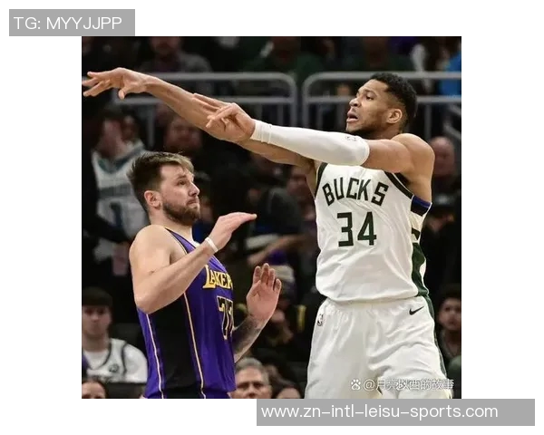 东契奇称赞字母哥争抢球权展现尊重裁判初始态度引发热议 东契奇称赞字母哥争抢球权展现尊重裁判初始态度引发热议